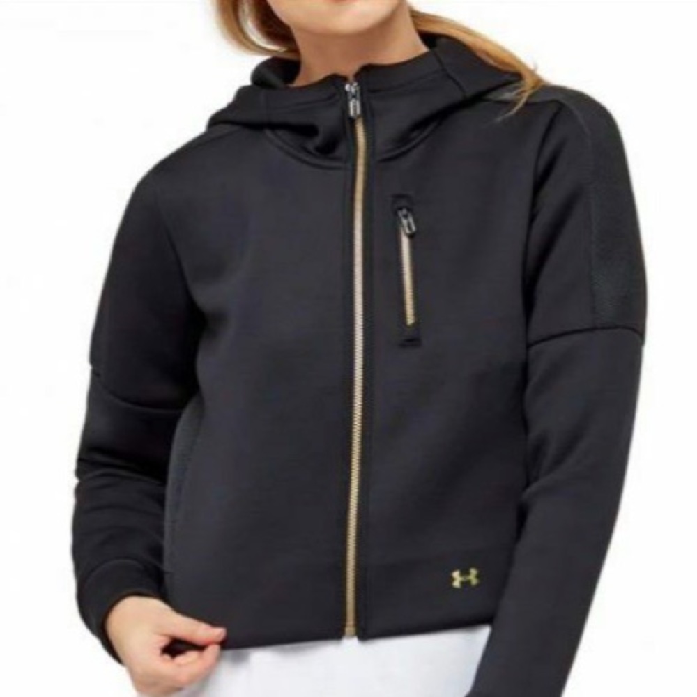 Under Armour Cropped Fitted Sweater